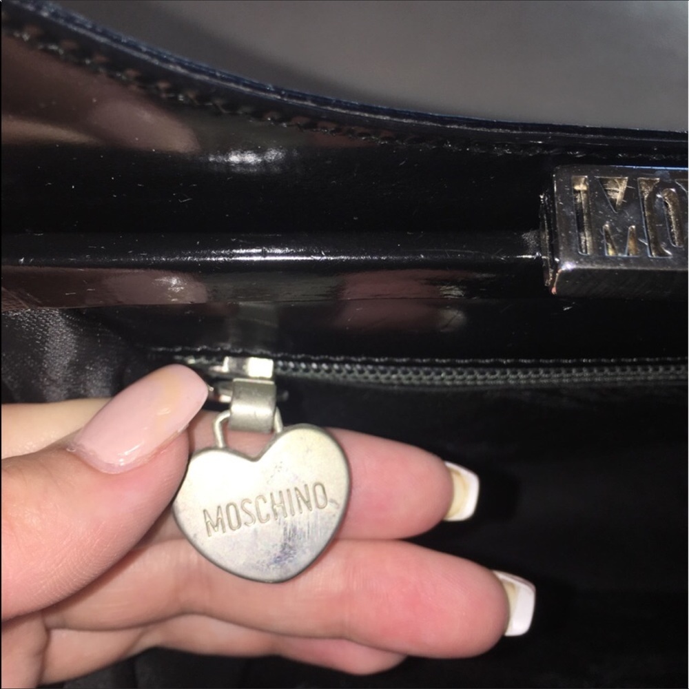 MOSCHINO Redwall 453218 - Picture 4 of 14